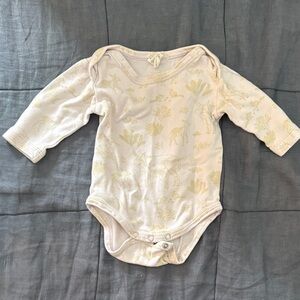 Kate Quinn Cream and Gold Baby Bodysuit